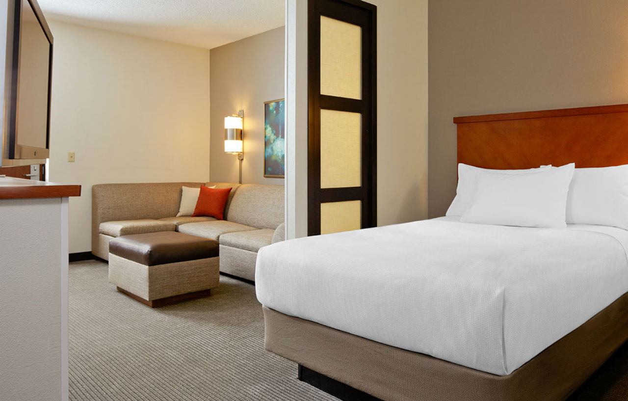 Hyatt Place Atlanta Airport South Exterior photo